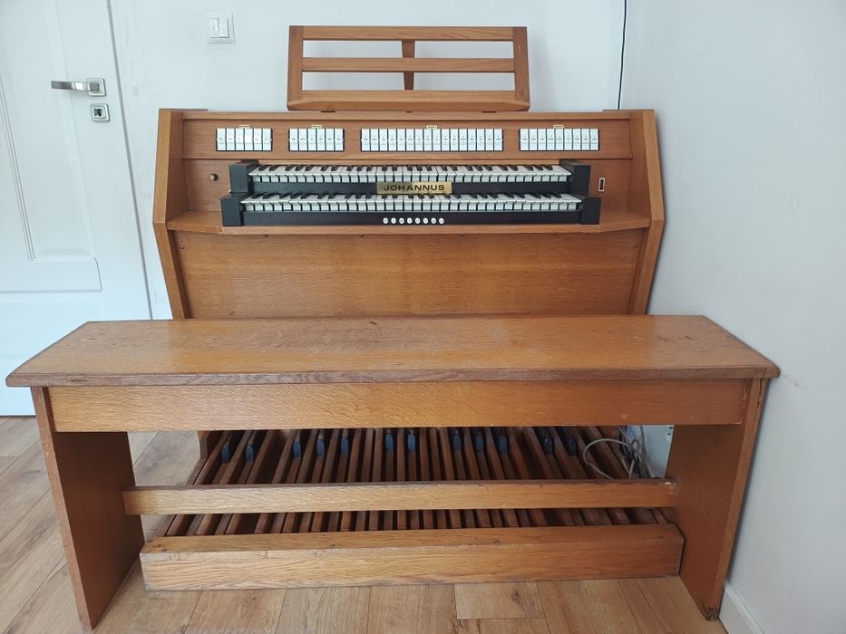 Organy Johannus opus 15