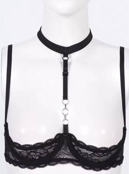 Бюстгальтер без чашек