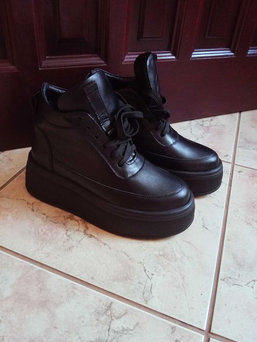 Nowe buty damskie