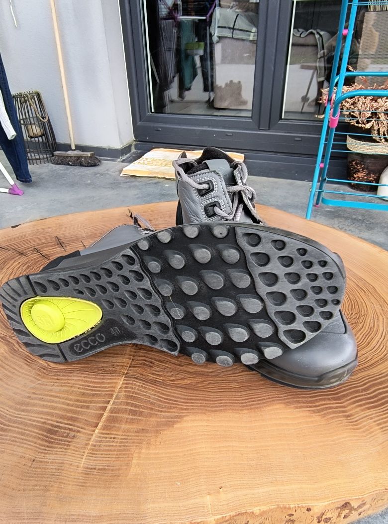 Buty Ecco rozm. 40/26cm
