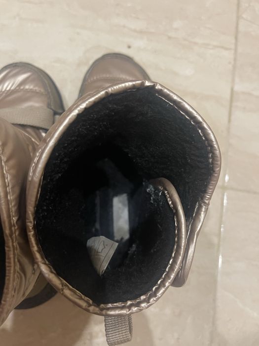 Продам ботинки зимние LC Waikiki на девочку