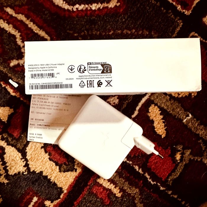 Adaptador de Energia Apple 96W USB-C