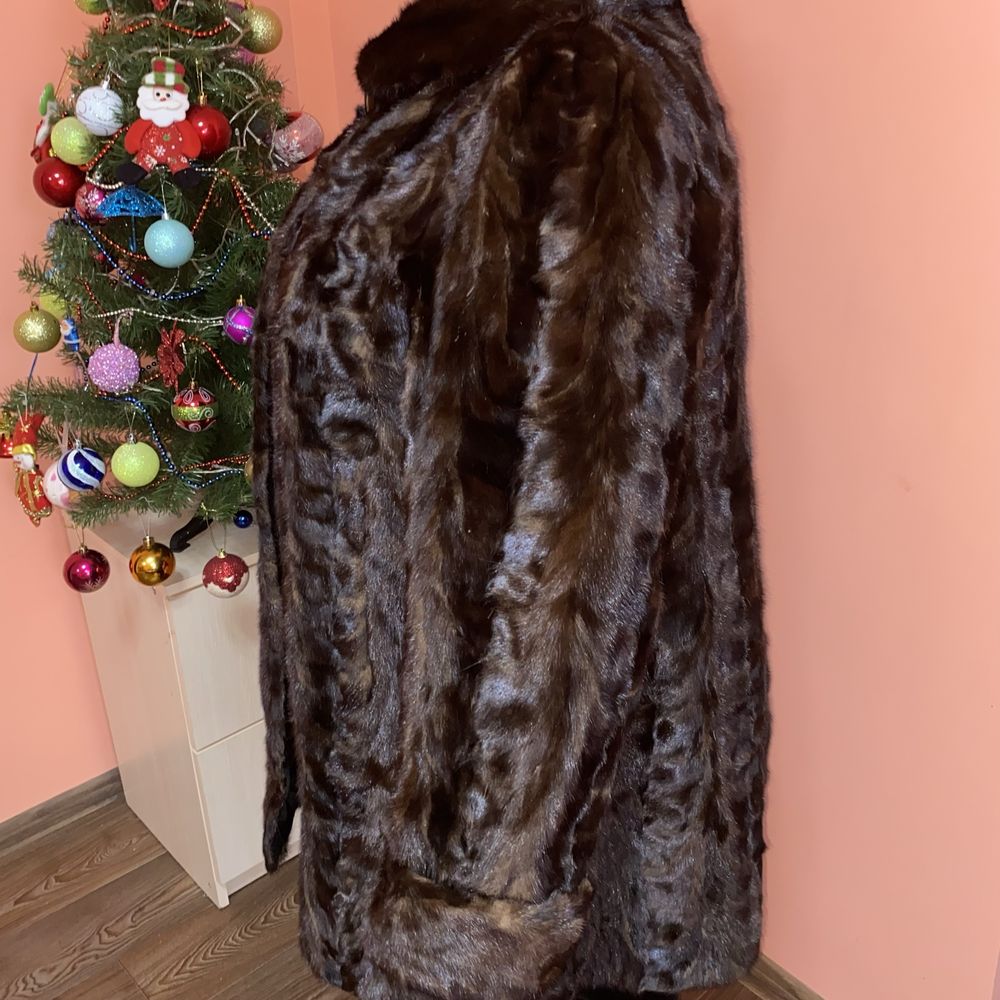 Продам!!! Натуральну Норкову шубу, виробник Греція .