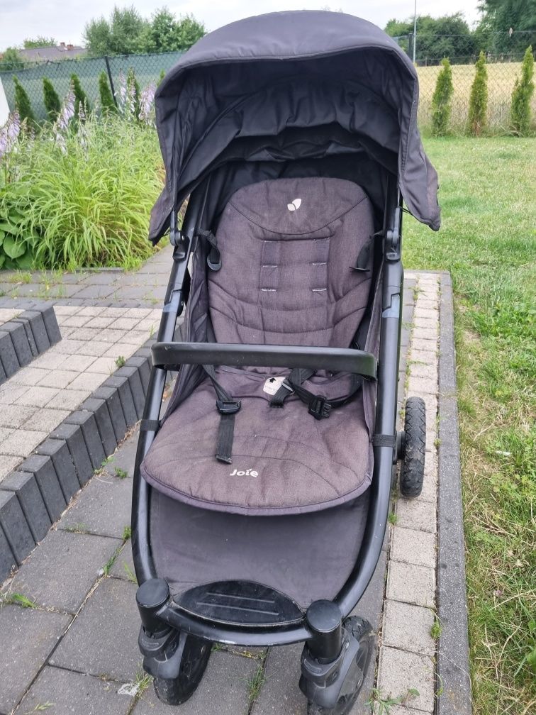 Wózek spacerowy Joie