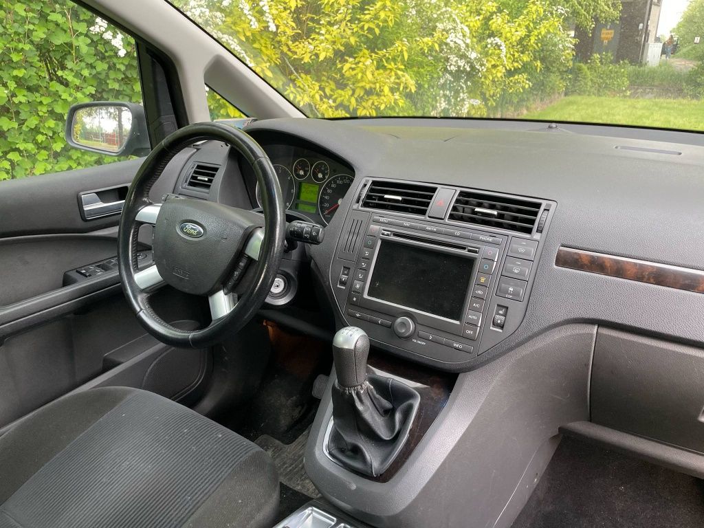 Ford C - Max Ghia