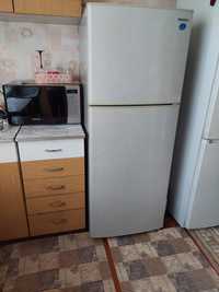 Холодильник Самсунг RT30G