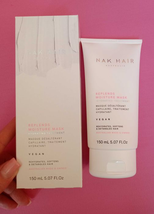Maska regenerująca firmy Nak Hair