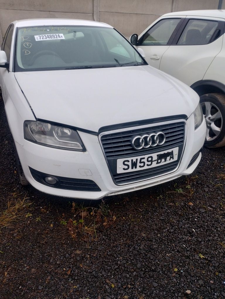 maska błotnik zderzak przedni pas audi a3 8p 1.6 benzyna Ly9c