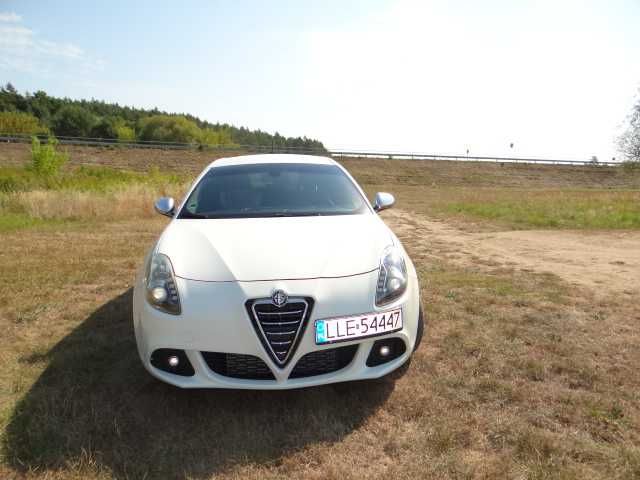 Sprzedam Giulietta 2013r, 2,0 JTDM  5 - drzwiowa od właściciela