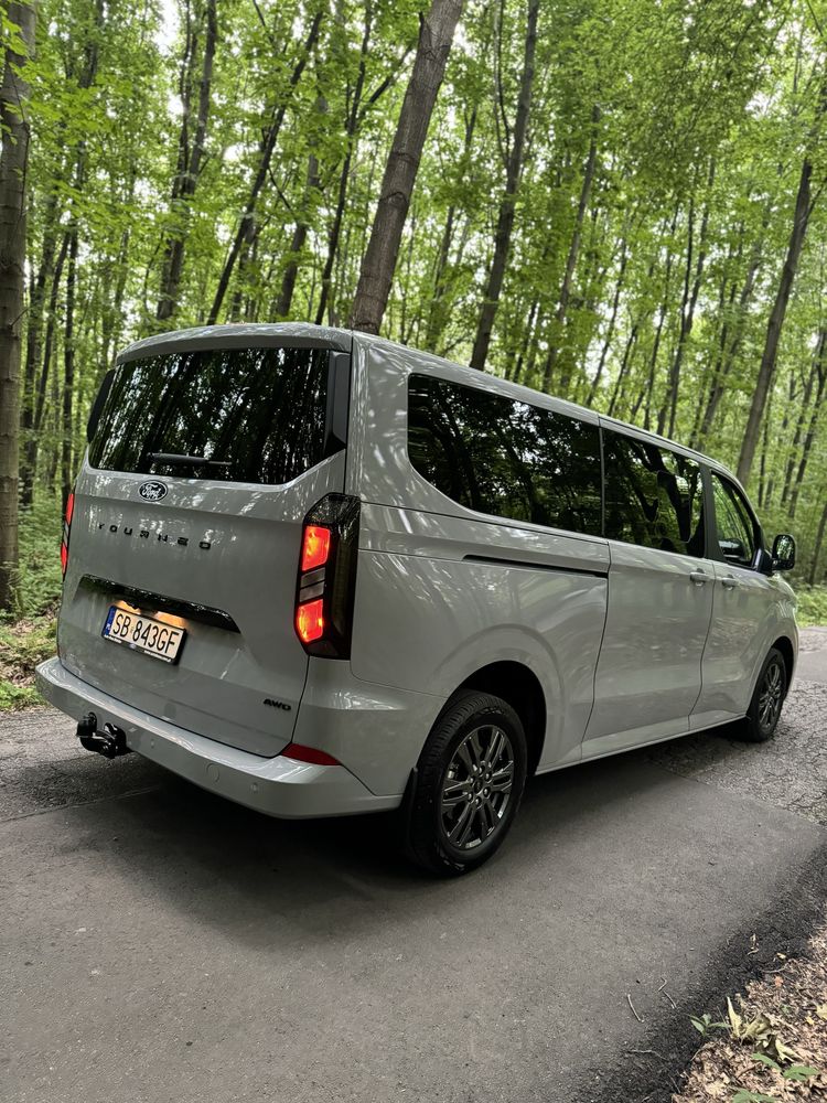 WYNAJEM NOWEGO BUSA 8 OSÓB Ford Tourneo Comfort Lux 4x4