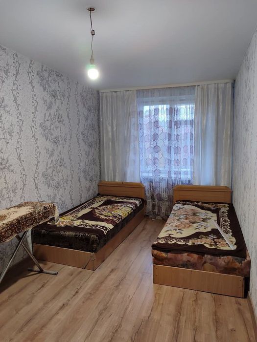 Оренда 2 х кім квартири
вул.Захарова(р.н Відродження)
Вартість 10 000+