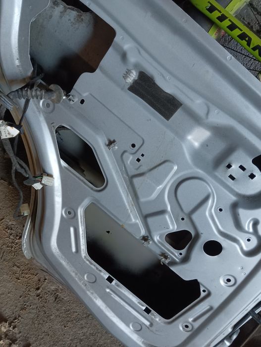 Двері задні ліві Cherry qq