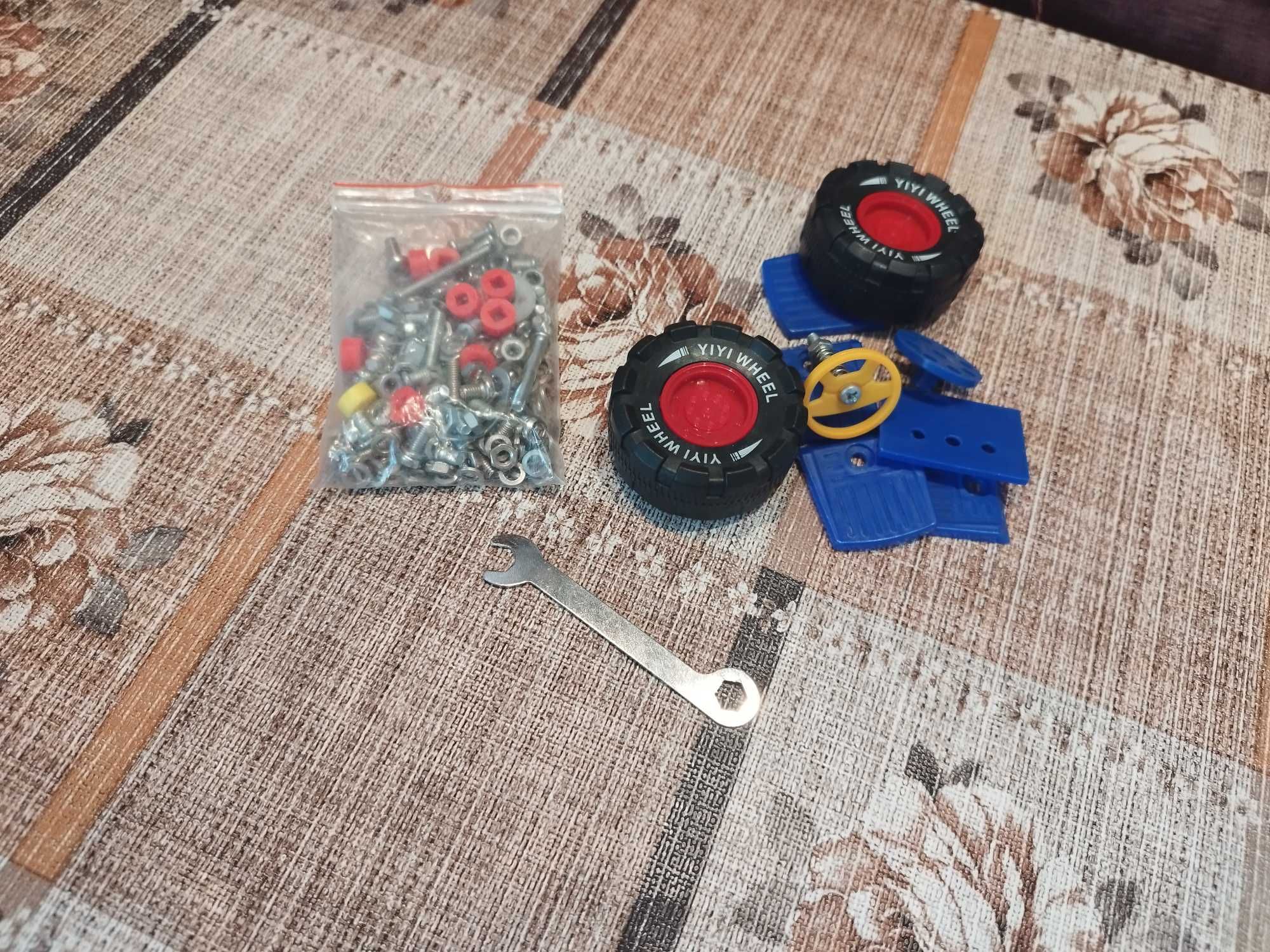 Figurki z magnesami Magno-z zestaw z metalowymi pojazdami