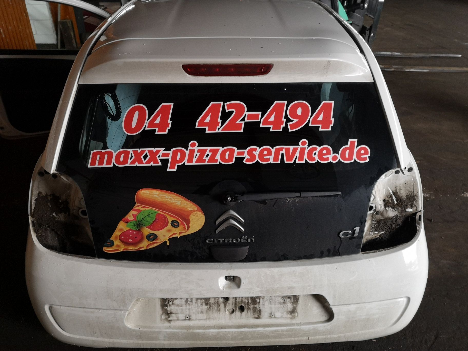 Citroen C1 zderzak tył tylny ślizg ćwiartka błotnik pas tylny  14->