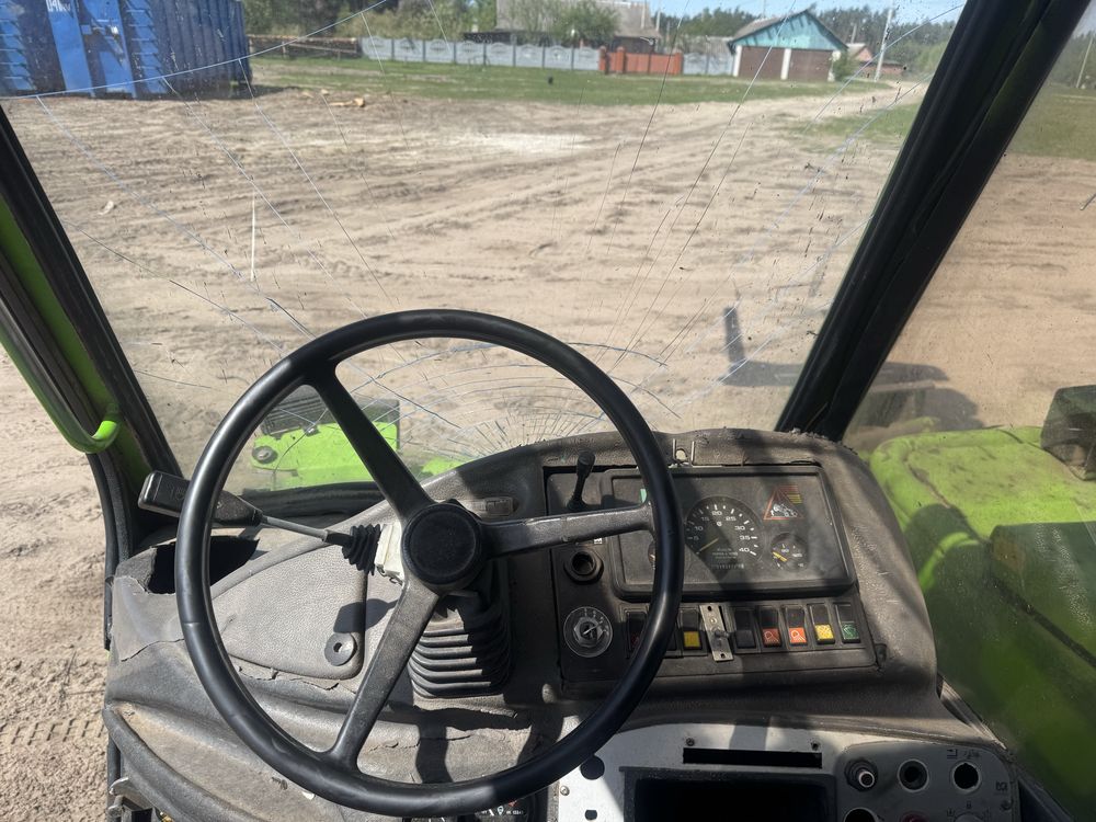 Продам навантажувач
