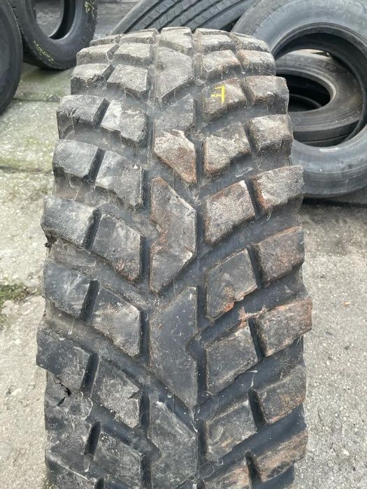 360/80R24 13.6R24 Opona przemysłowa NOKIAN TRI2 70% TRI 2