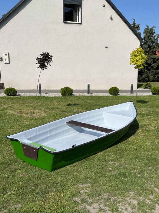 Lodka łódka Łódź lodki łódki lodzie łodzie wiosłowa wędkarska