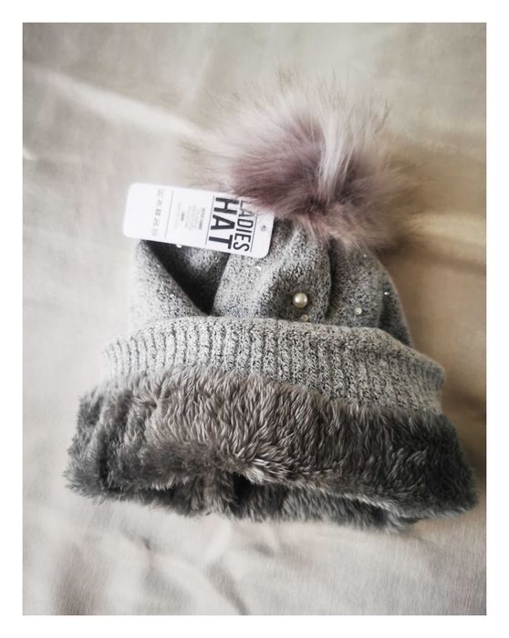 Czapka ocieplana misiem