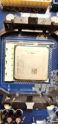 Plyta główna ASRock z procesorem AMD Athlon II, 4GB RAM