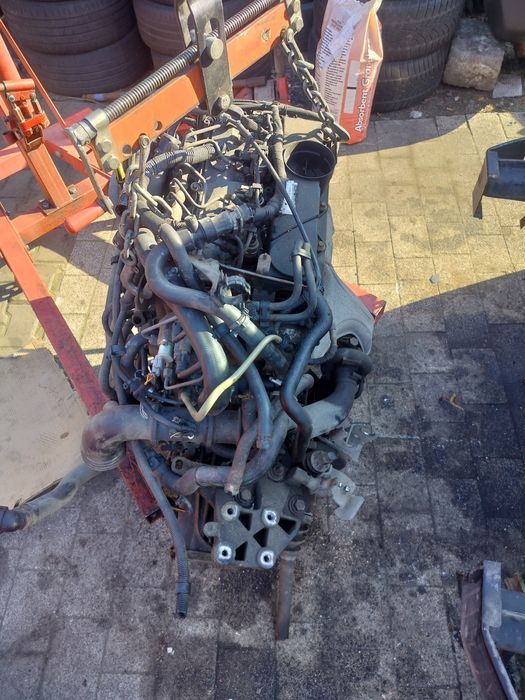 Silnik ze skrzynią Peugeot/Citroen 2.2 HDI 120KM