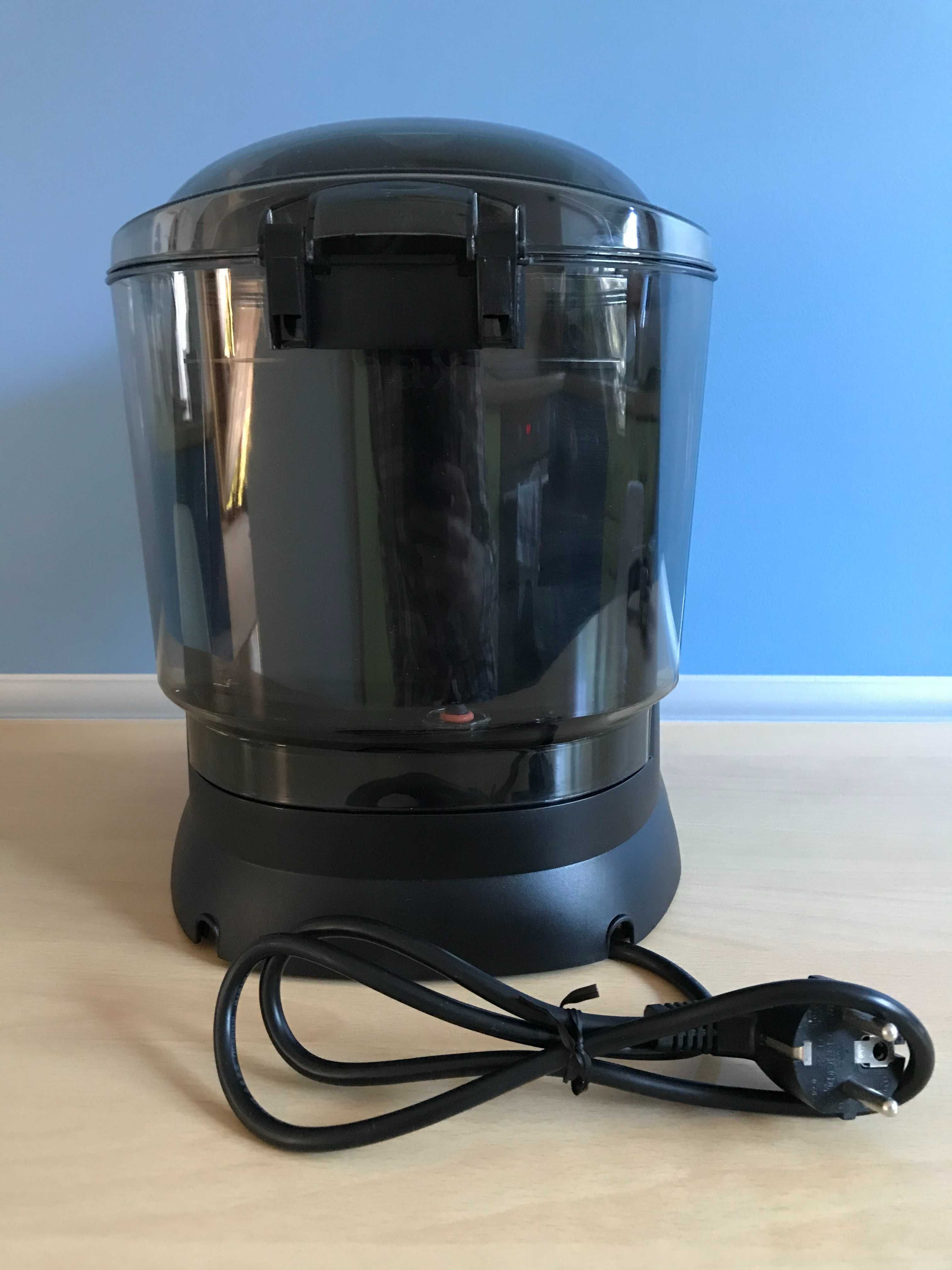 Ekspres ciśnieniowy DeLonghi PMR 2005.CC z funkcją spieniania mleka