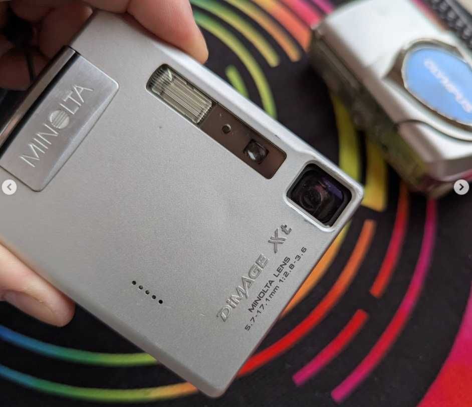 Цифровий фотоапарат Konica Minolta Dimage Xt