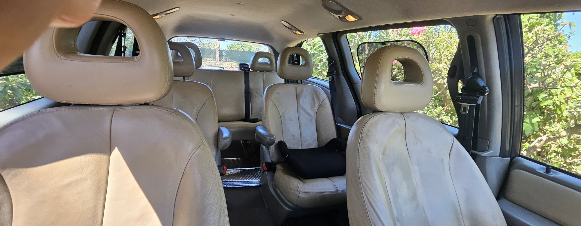 Chrysler grand voyager