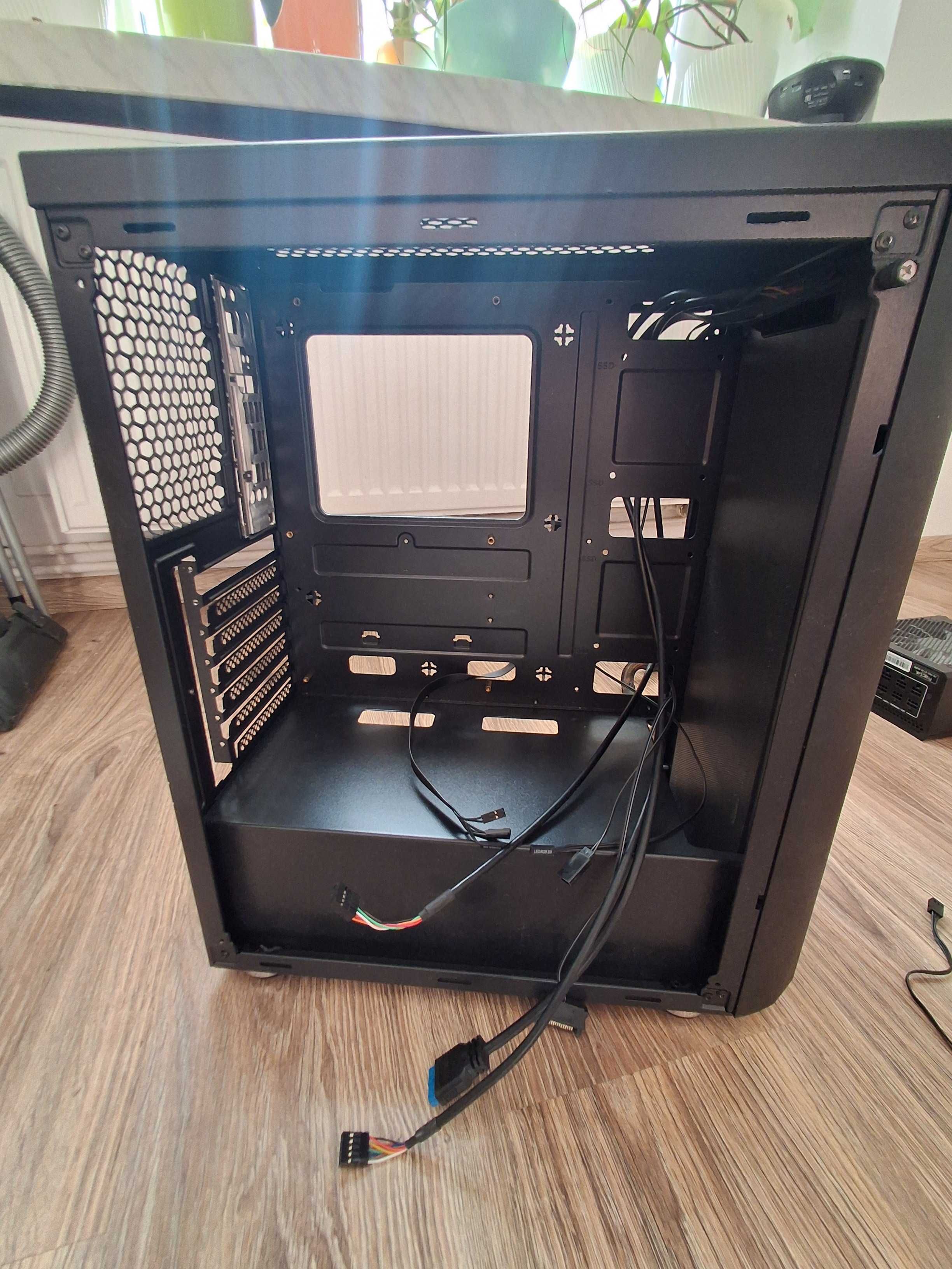 Obudowa Komputera FSP Fortron CMT151 Midi Tower
