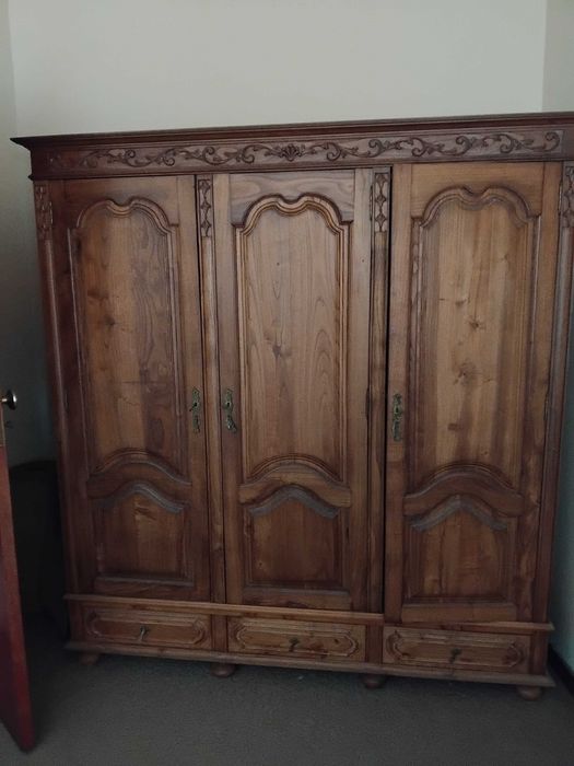 Mobília antiga venda urgente