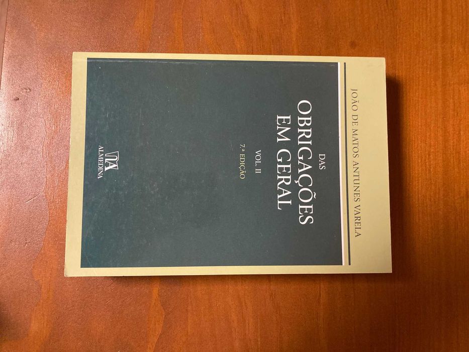 Livros e Manuais de Direito (Como Novos)