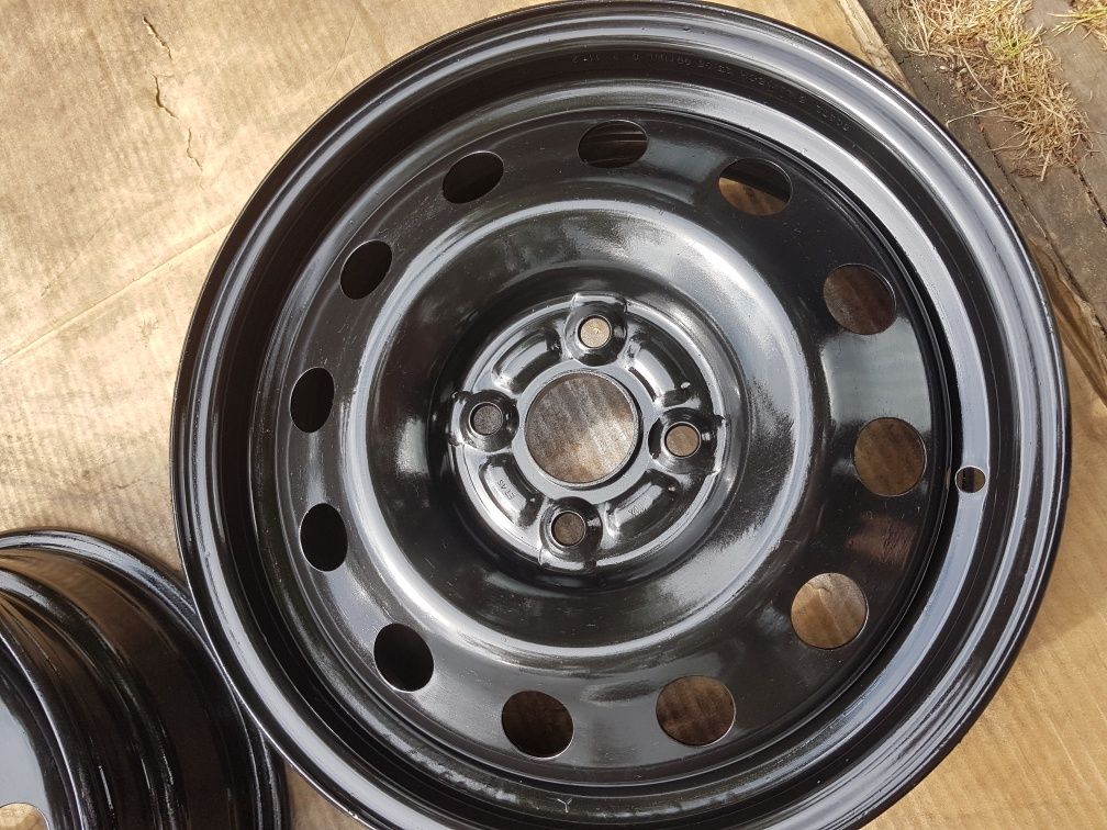 Felgi stalowe 15" 4x100 5,5x15 et 45 suzuki swift