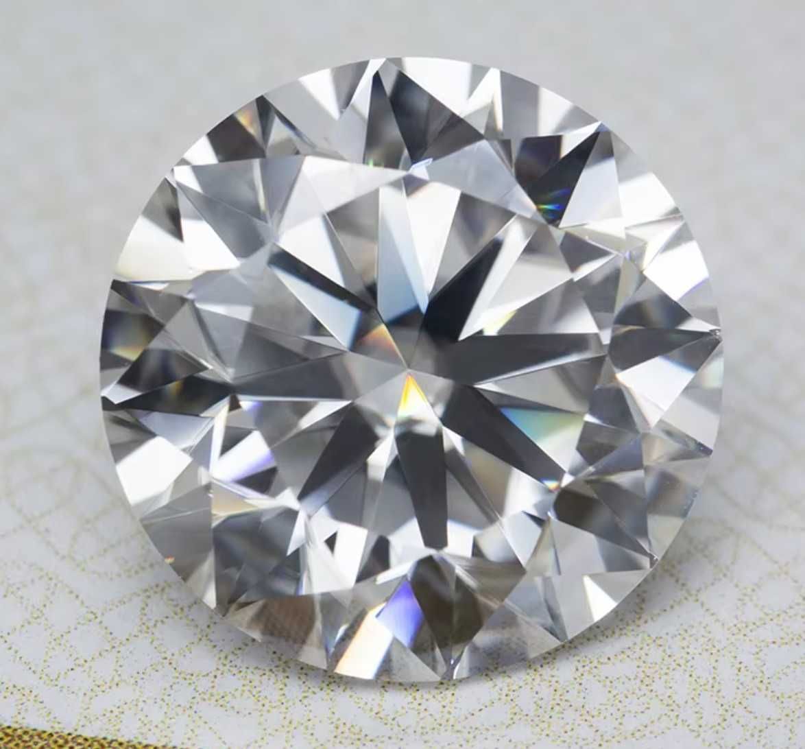 Moissanit 6,5mm (1ct) idealny zamiennik diamentu