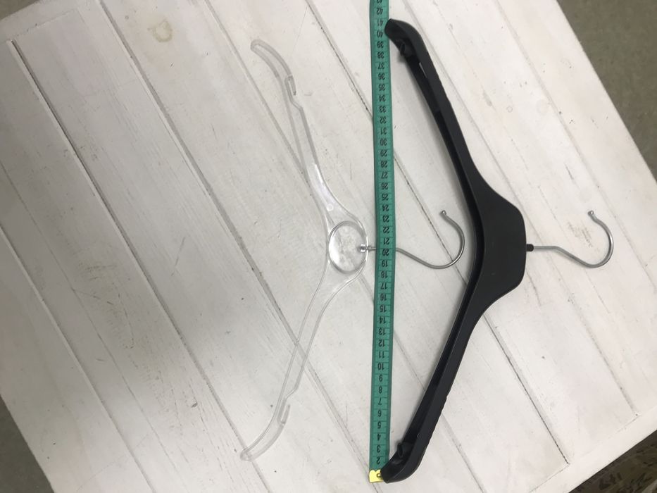 Продам вішалки жіночі та чоловічи для білизни