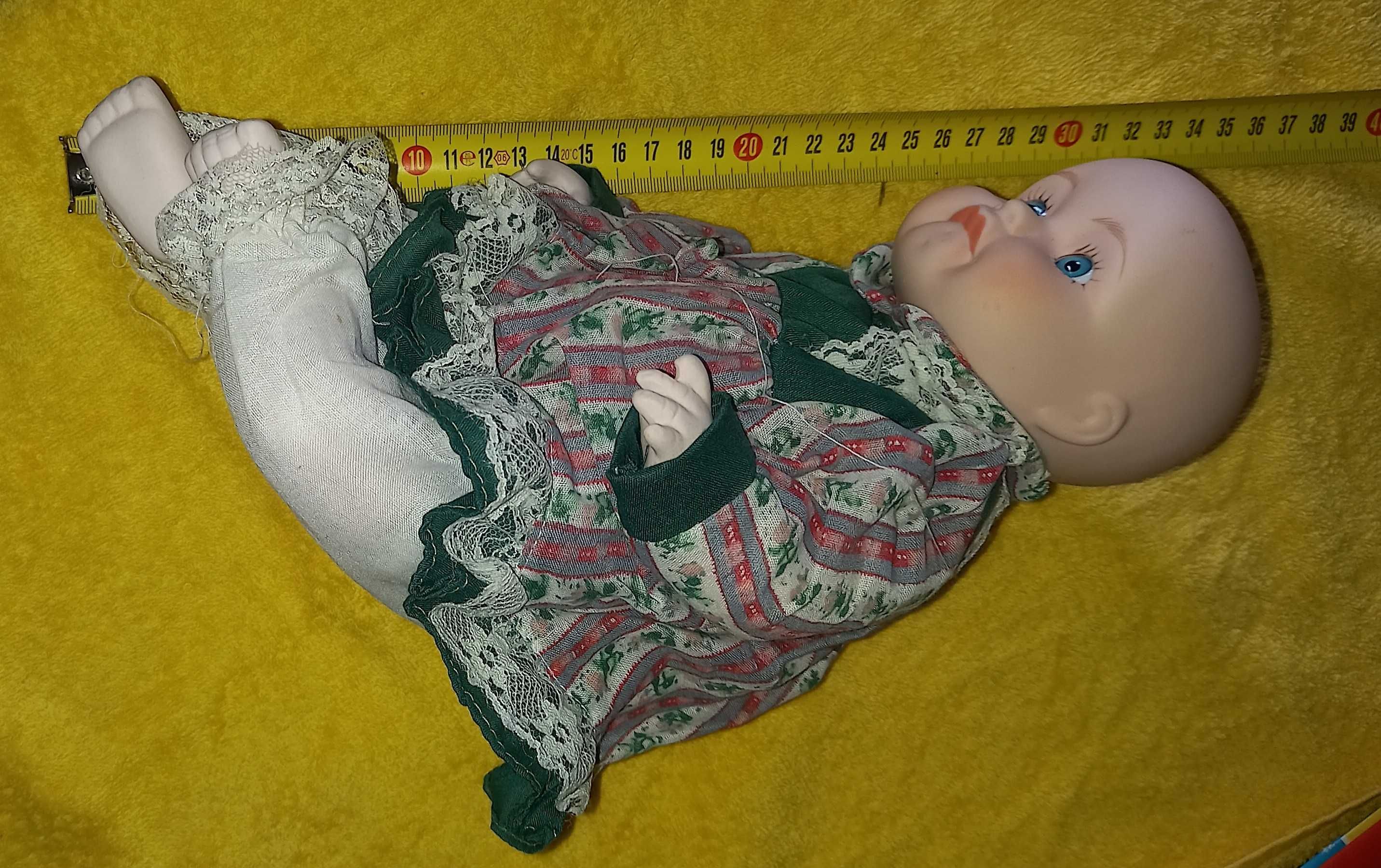 Boneca de Porcelana como nova