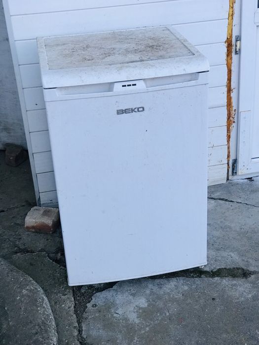 Морозилка Веко