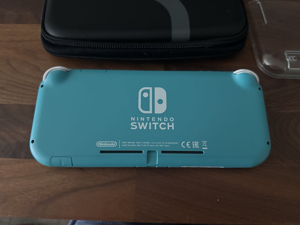 MicroSD 1TB + Nintendo Switch Lite  + case/grip