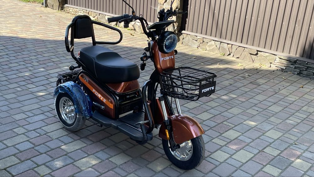 Електроскутер Електросамокат велоскутер Forte Yadea електро трицикл