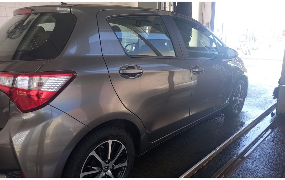 yaris 1.0 confort gasolina
