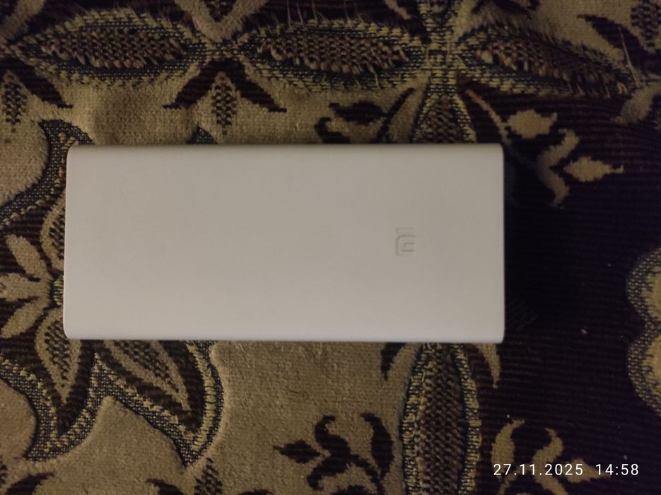 Продам повер банк Xiaomi