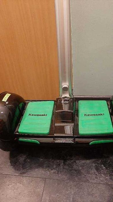 Sprawny  jeździk elektryczny Kawasaki