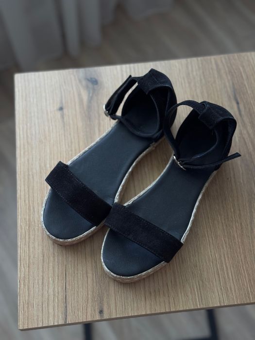 Босоніжки замш 36р