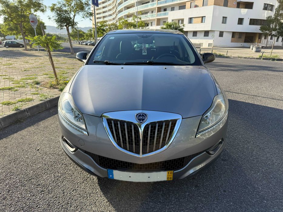 Vende-se Lancia Delta 1.6 Multijet – Excelente Oportunidade!