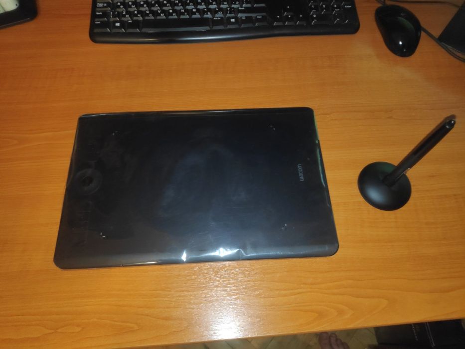 Wacom Intuos Pro M (pth-660)