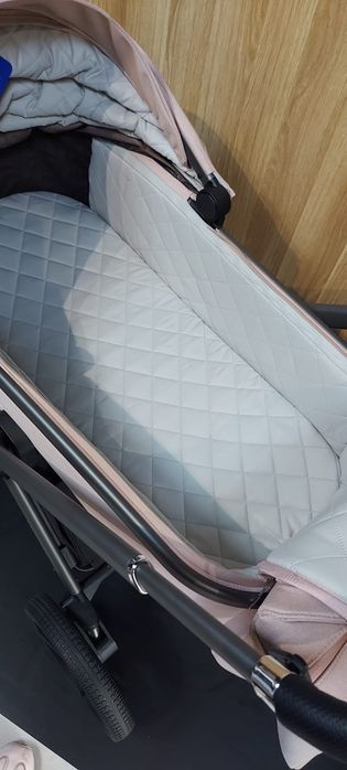 NOWY! wózek Venicci Tinum Upline różowy, nowy z ekspozycji z rabatem