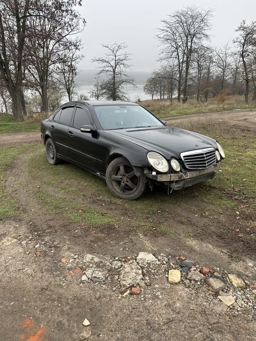 Продам Mercedes E 320 CDI АКПП