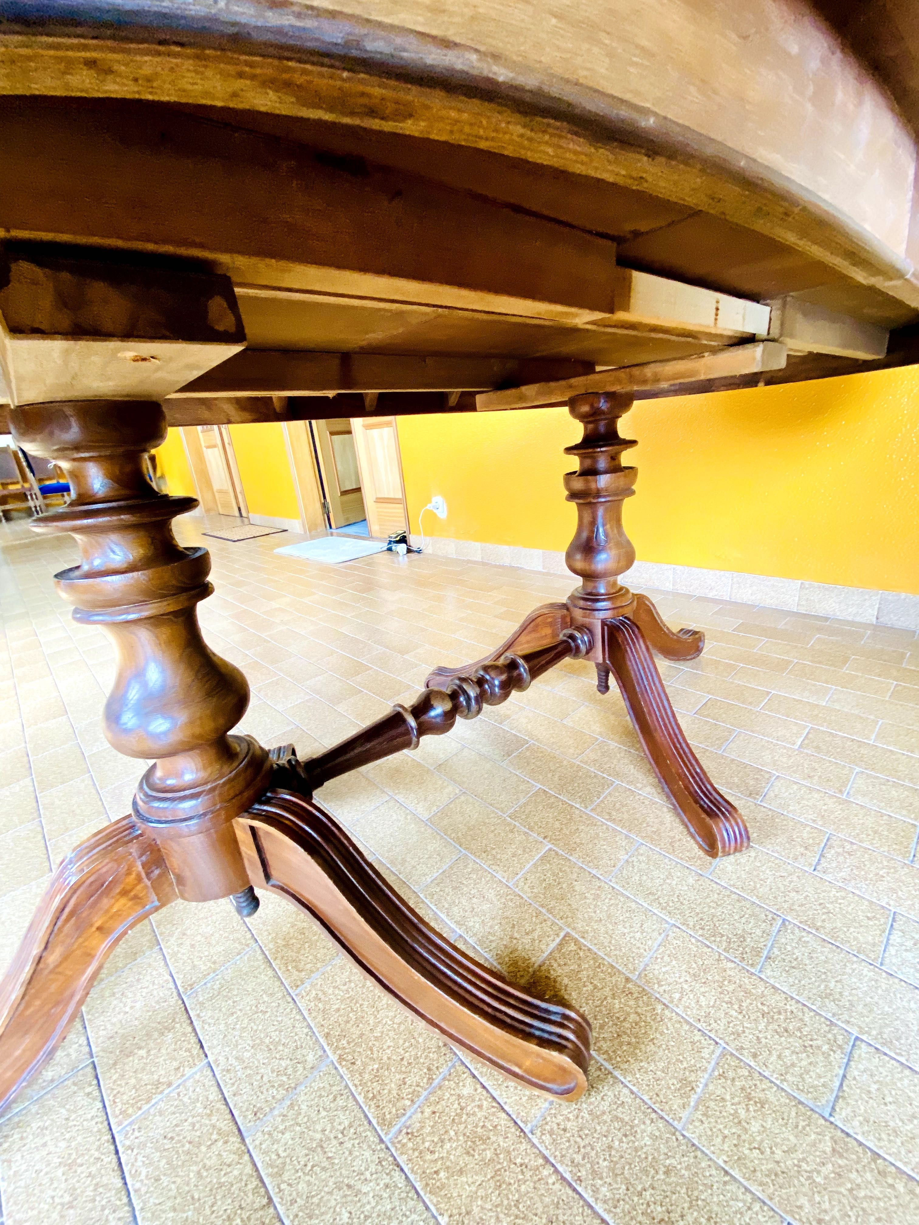 Mesa Robusta e Sólida para os seus Futuros Convívios Memoráveis
