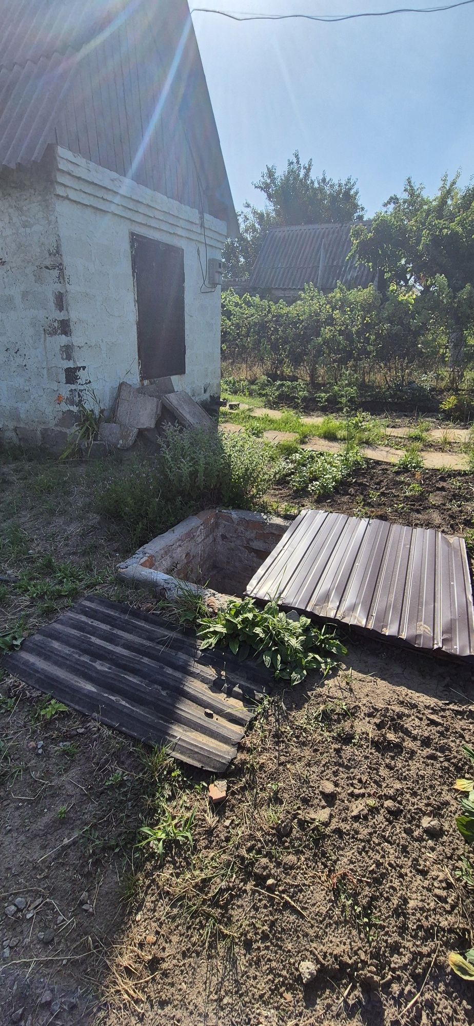 Жилье  дача   в городе ,шевченковский.