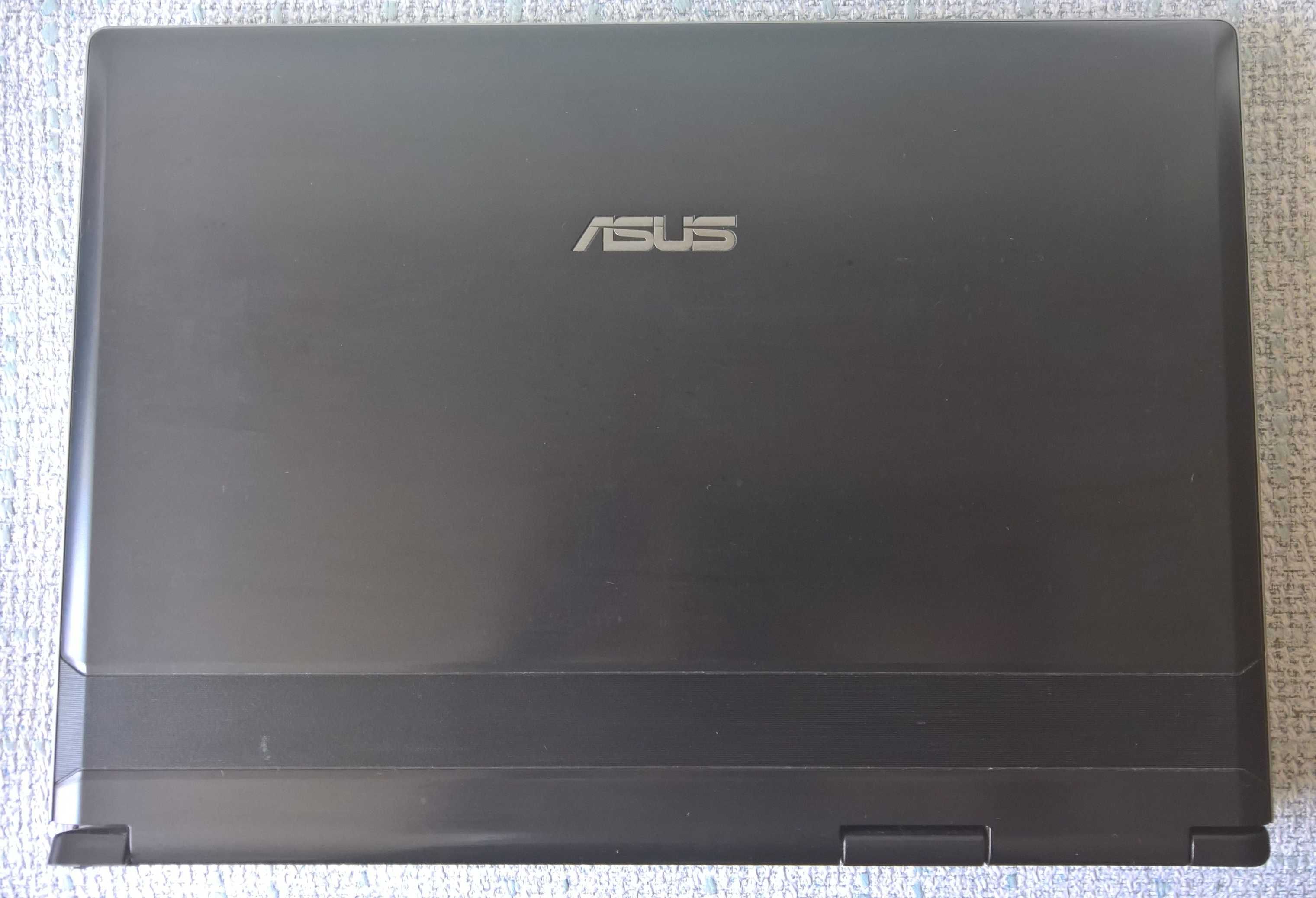 Продаётся ноутбук Asus F5.