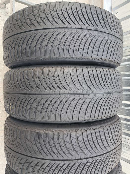 Резина зима 75% протектор Michelin 245/50 R19 Pilot Alpin 5 RFT SUV