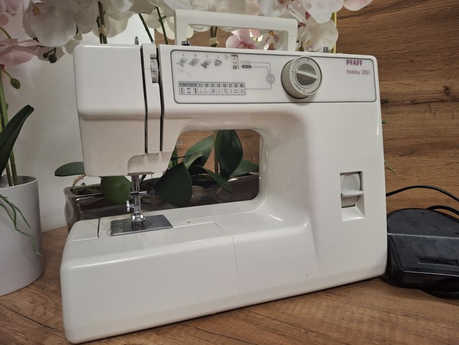 Pfaff metalowa, wieloczynnosciowa maszyna do szycia